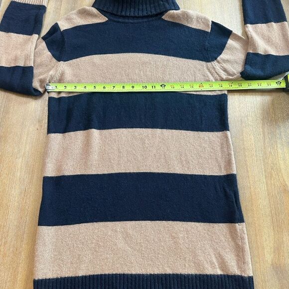 MAX MARA Wool Cashmere Turtleneck Sweater - Picture 3 of 10